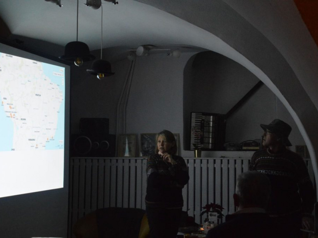 Spotkanie z podróżnikami Dorotą i Pawłem Szostakiewiczami