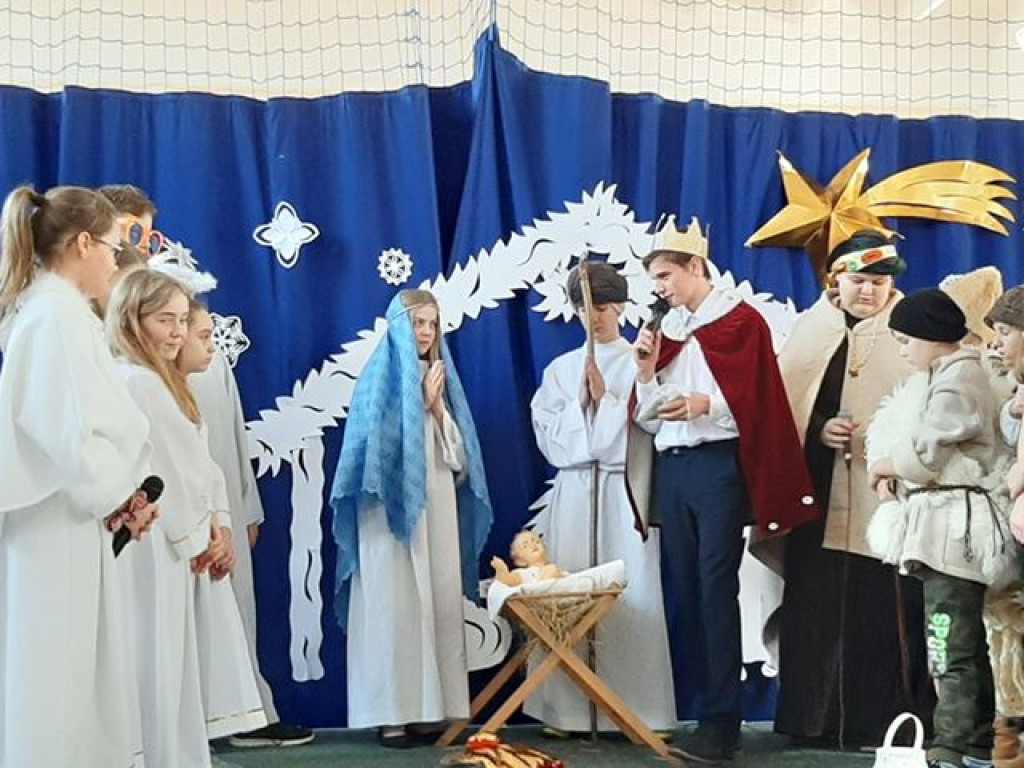 Jasełka w SP w Białce