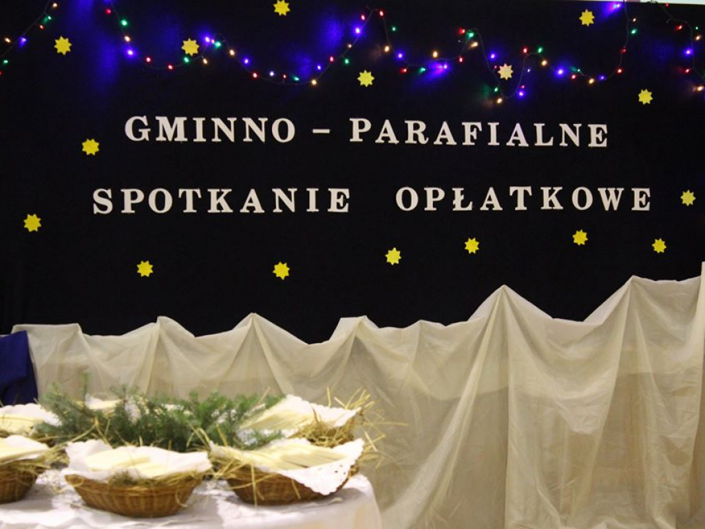 Gminno-parafialne spotkanie opłatkowe w Komarówce P. - zdjęcia
