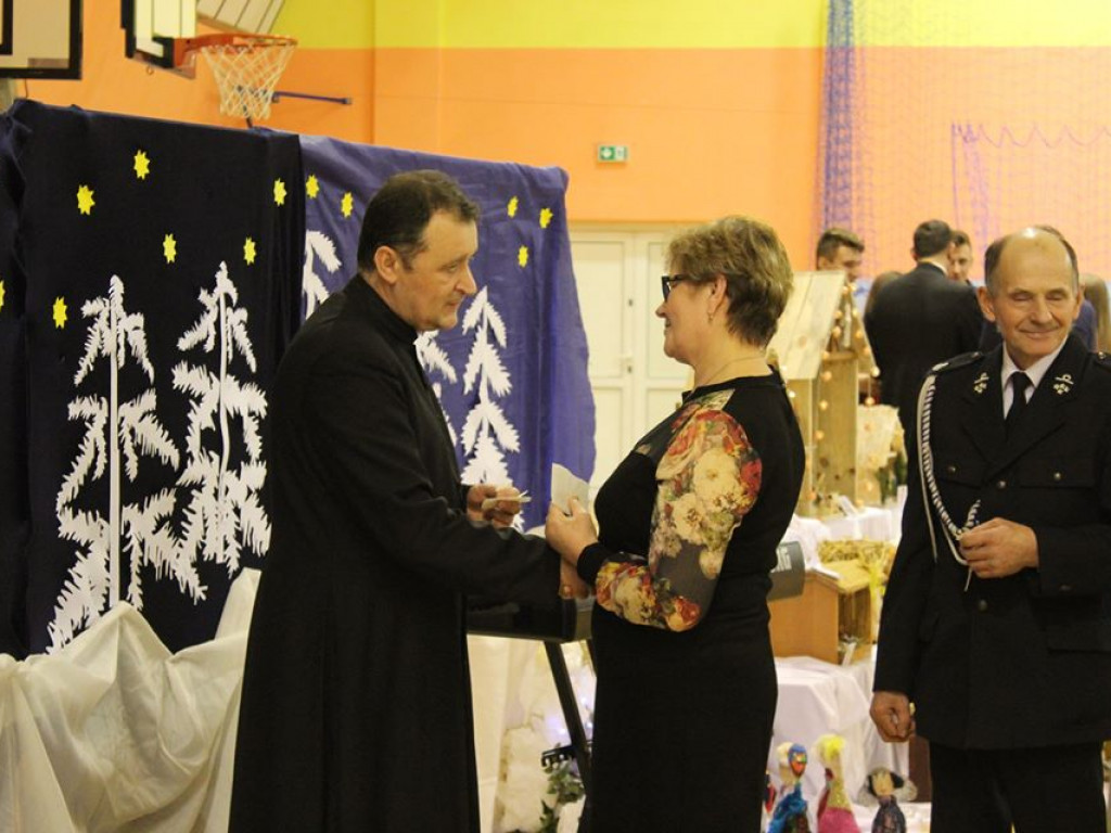 Gminno-parafialne spotkanie opłatkowe w Komarówce P. - zdjęcia