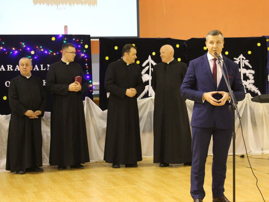 Gminno-parafialne spotkanie opłatkowe w Komarówce P. - zdjęcia