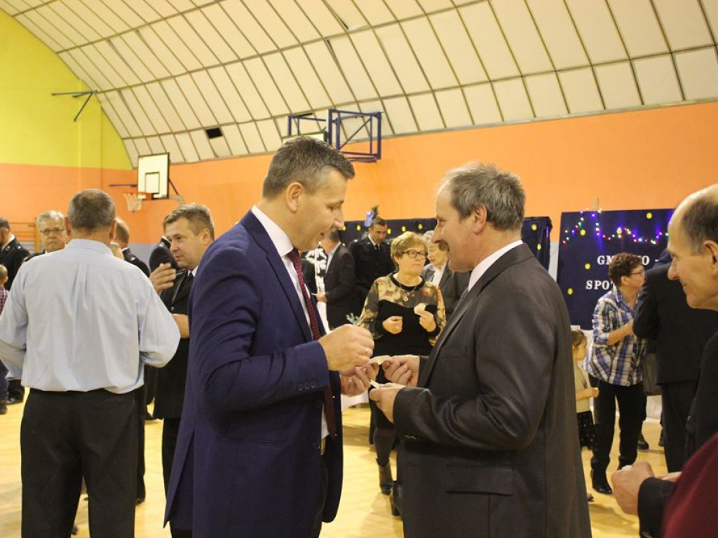 Gminno-parafialne spotkanie opłatkowe w Komarówce P. - zdjęcia