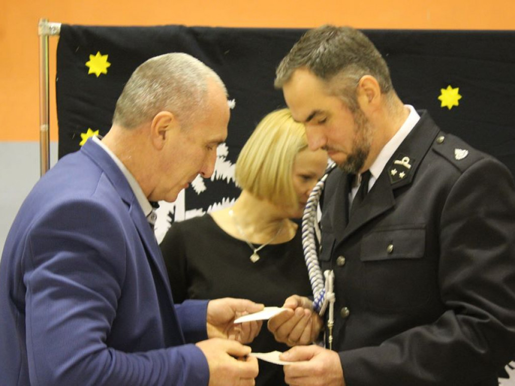 Gminno-parafialne spotkanie opłatkowe w Komarówce P. - zdjęcia