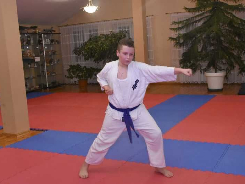 Egzamin w Kąkolewnicy na wyższe stopnie karate