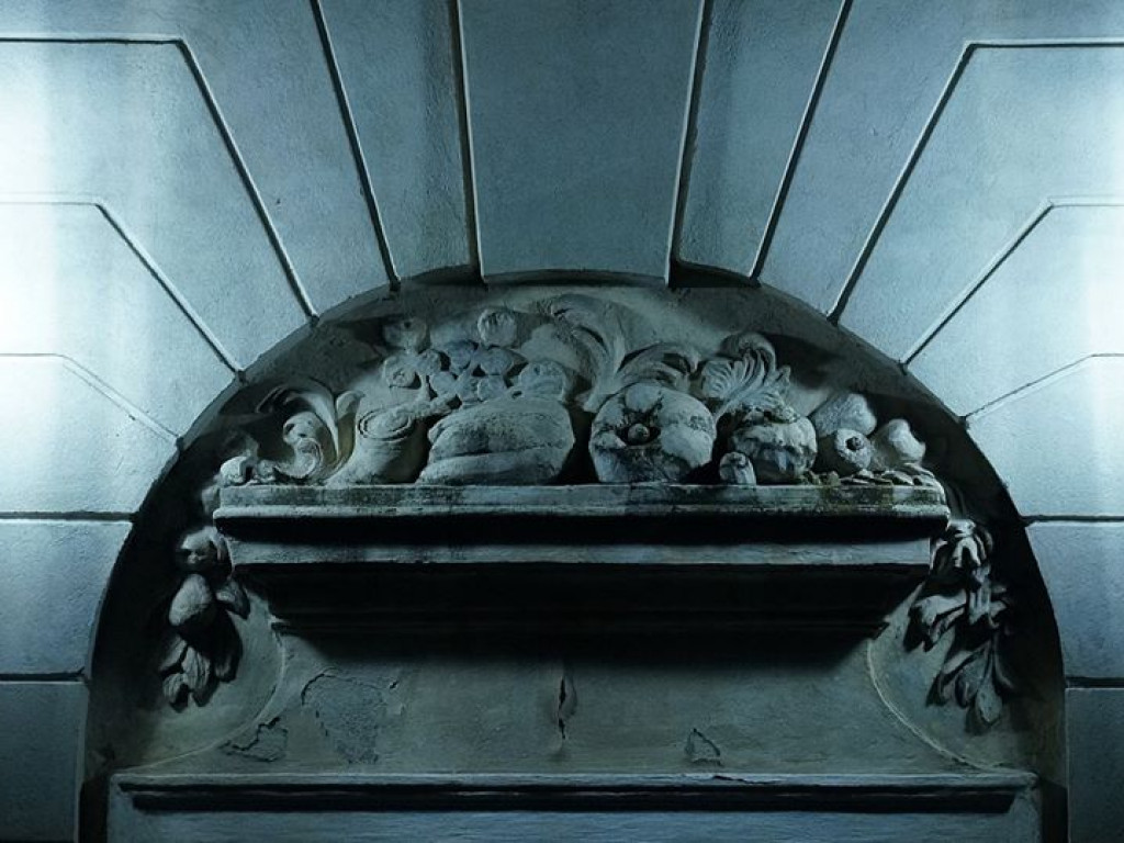 Radzyński pałac wieczorem