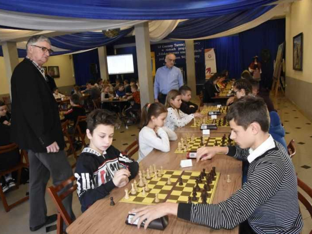 Turniej szachowy w Kąkolewnicy
