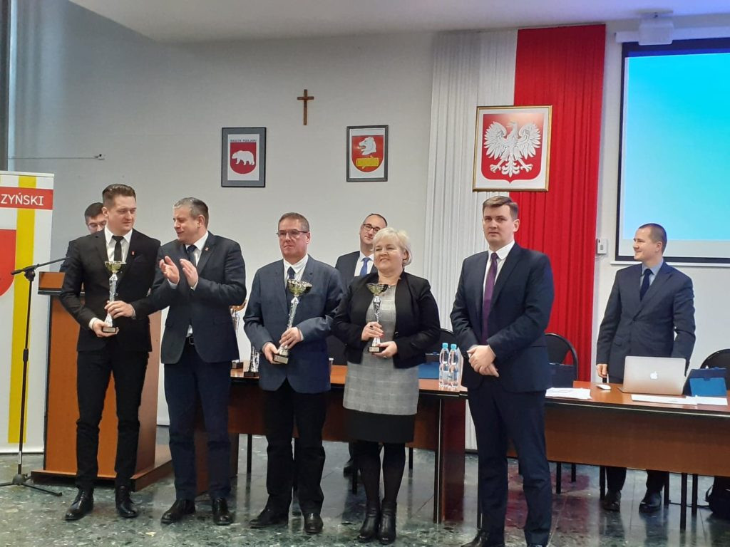 Sesja Rady Powiatu - podsumowanie współzawodnictwa sportowego szkół