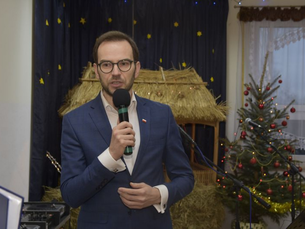 Powiatowy Przegląd Kolęd i Pastorałek w Brzozowicy Małej