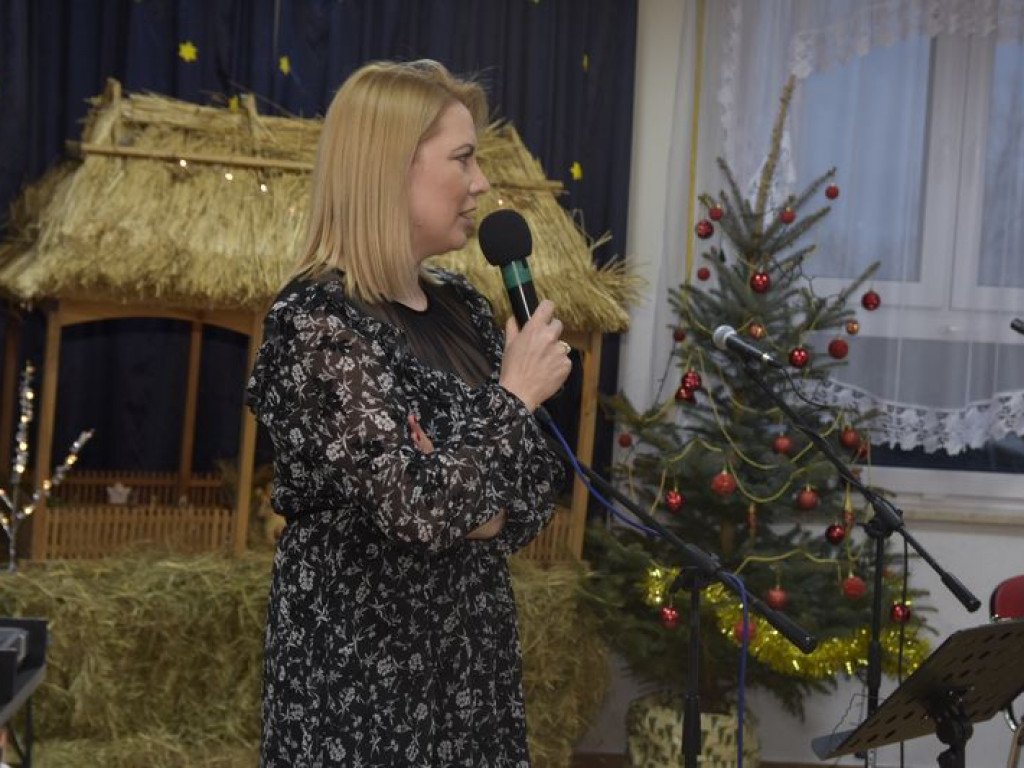 Powiatowy Przegląd Kolęd i Pastorałek w Brzozowicy Małej