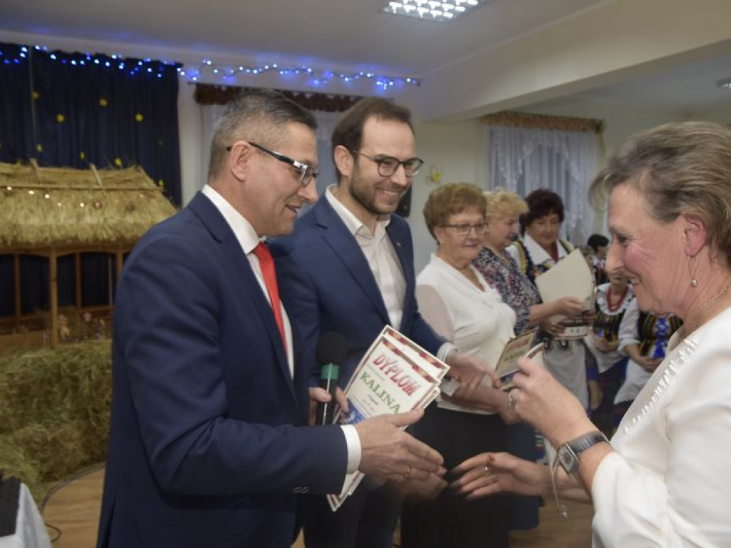 Powiatowy Przegląd Kolęd i Pastorałek w Brzozowicy Małej