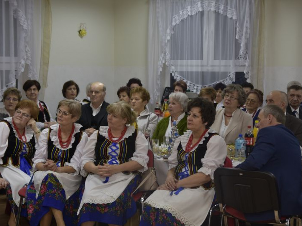 Powiatowy Przegląd Kolęd i Pastorałek w Brzozowicy Małej