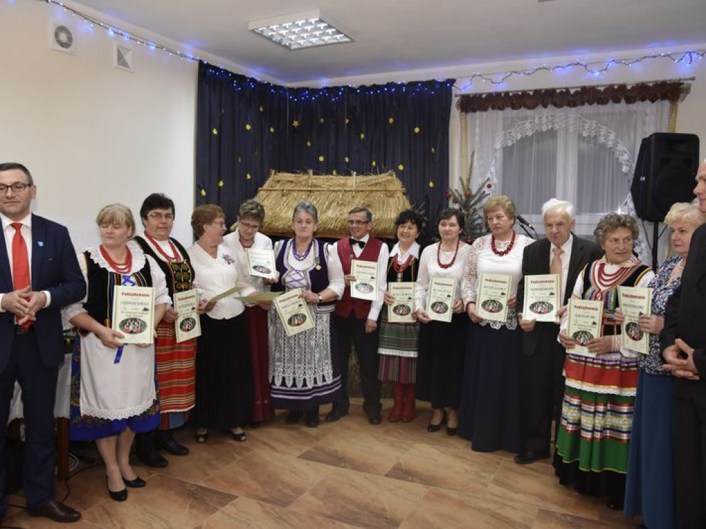 Powiatowy Przegląd Kolęd i Pastorałek w Brzozowicy Małej