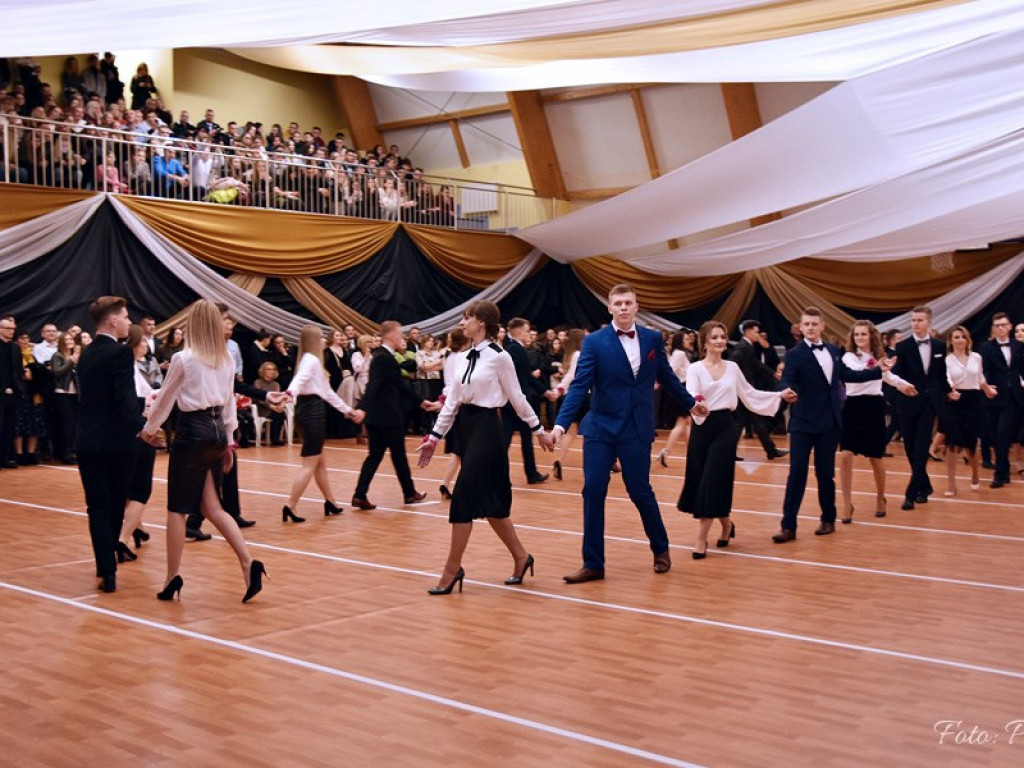 Studniówka w I LO - zdjęcia