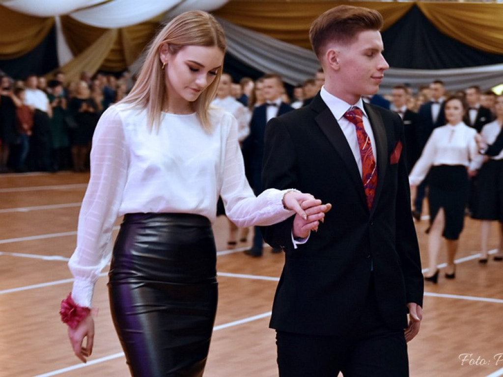 Studniówka w I LO - zdjęcia