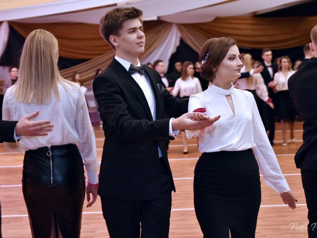 Studniówka w I LO - zdjęcia