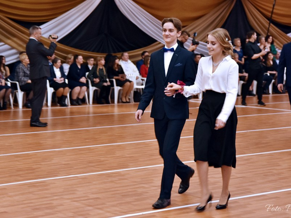 Studniówka w I LO - zdjęcia