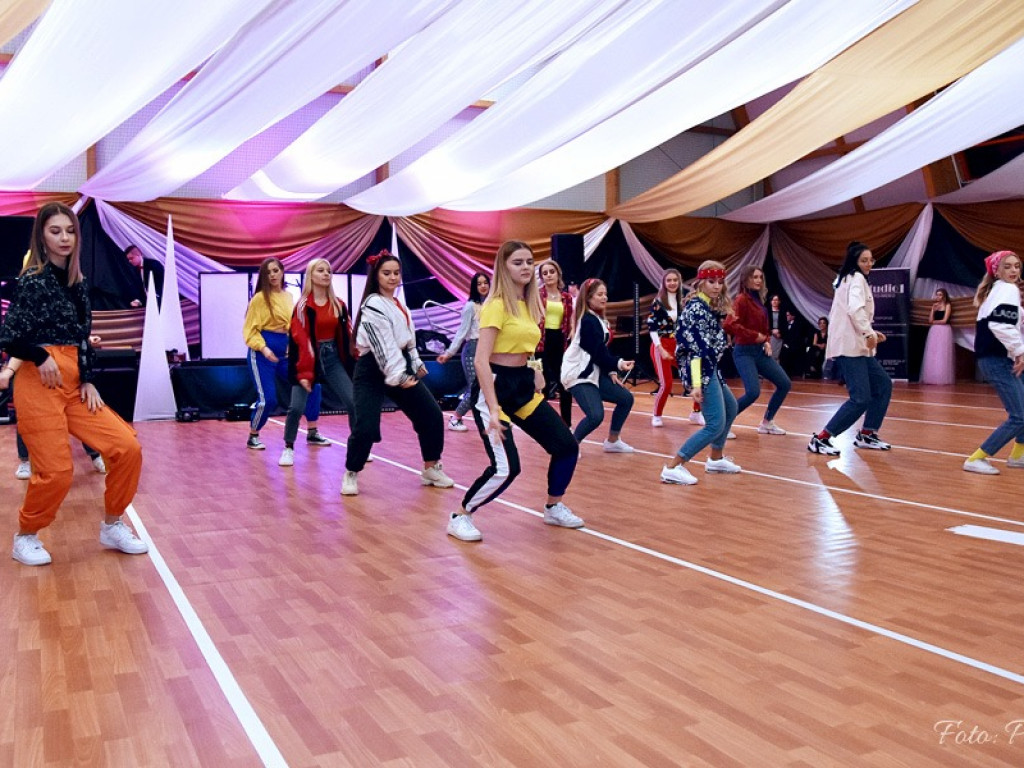 Studniówka w I LO - zdjęcia