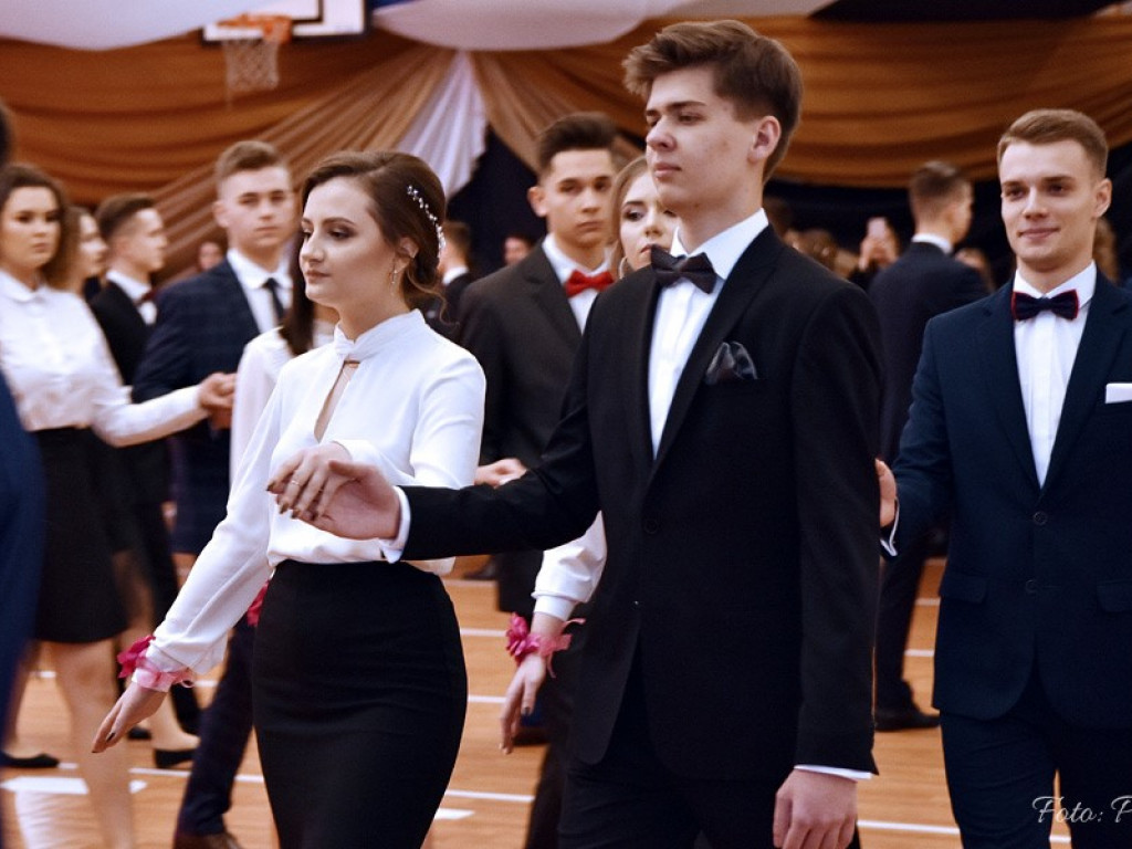 Studniówka w I LO - zdjęcia