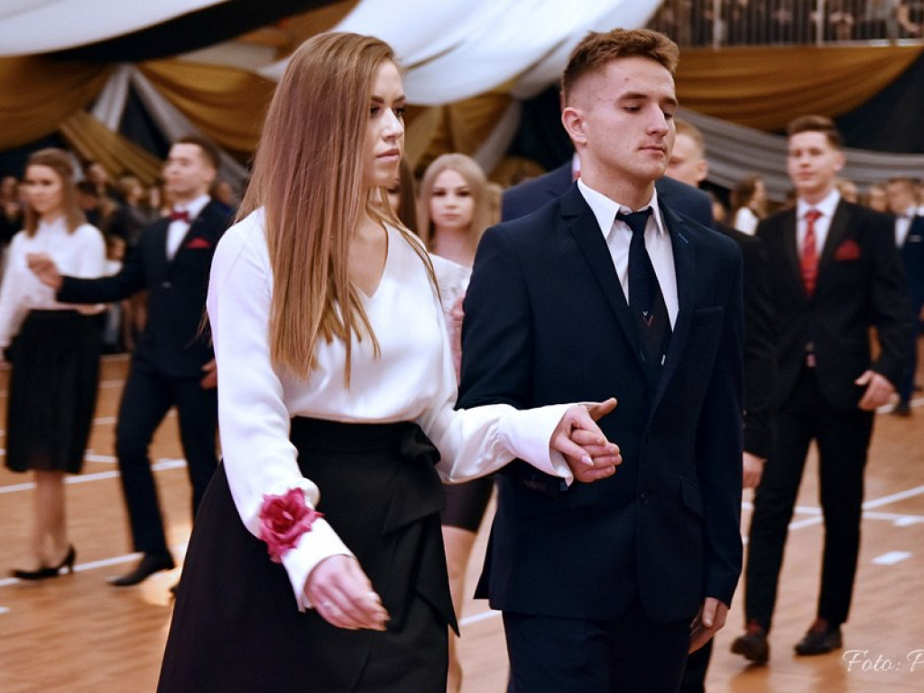 Studniówka w I LO - zdjęcia