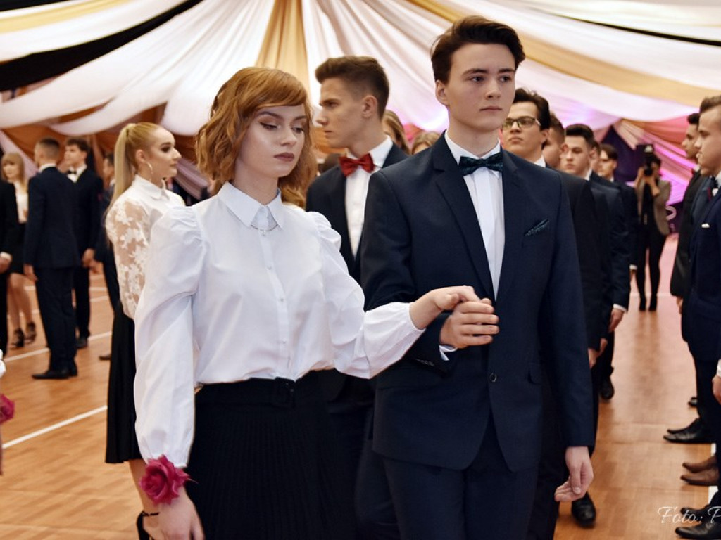 Studniówka w I LO - zdjęcia