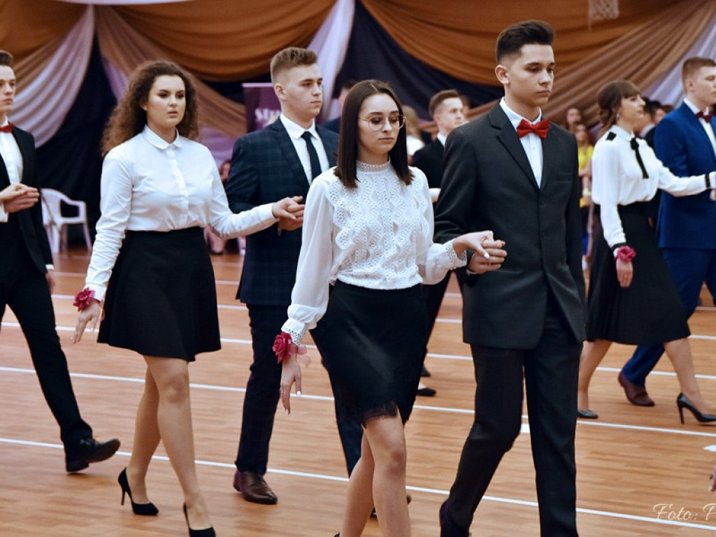 Studniówka w I LO - zdjęcia