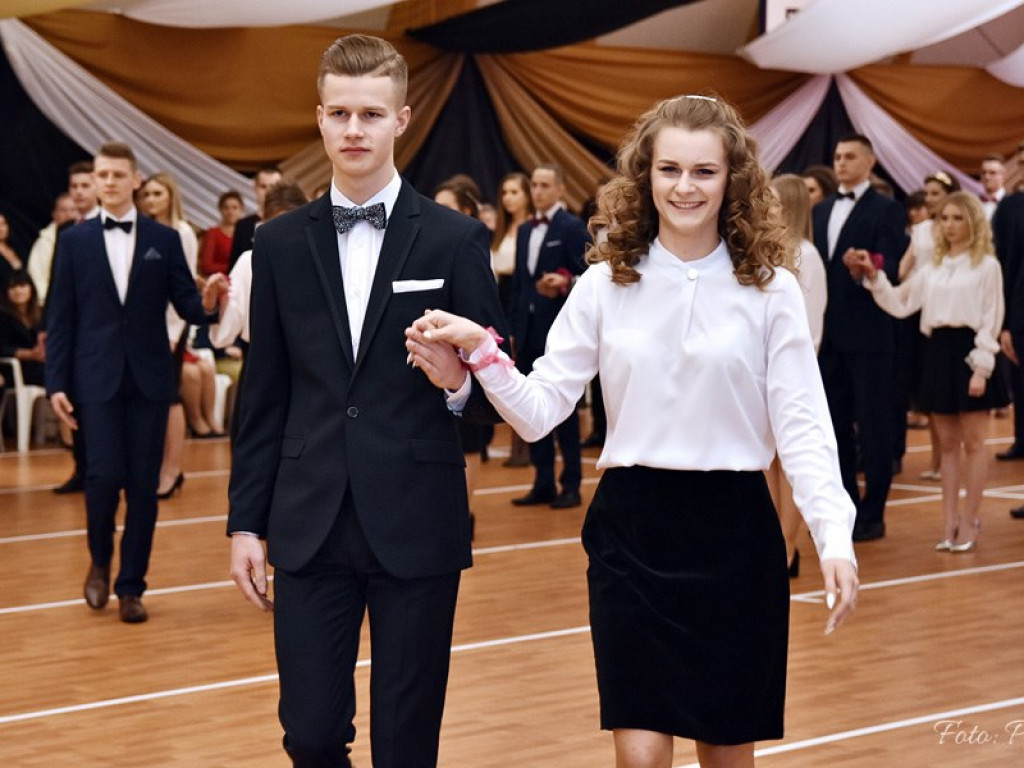 Studniówka w I LO - zdjęcia