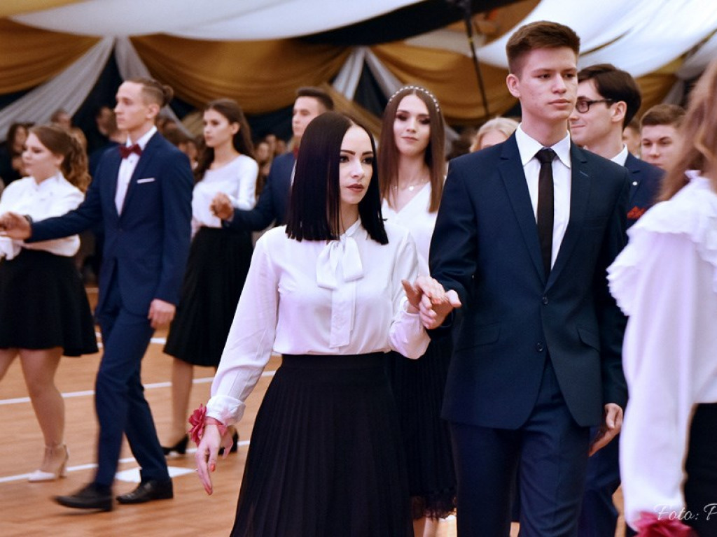 Studniówka w I LO - zdjęcia