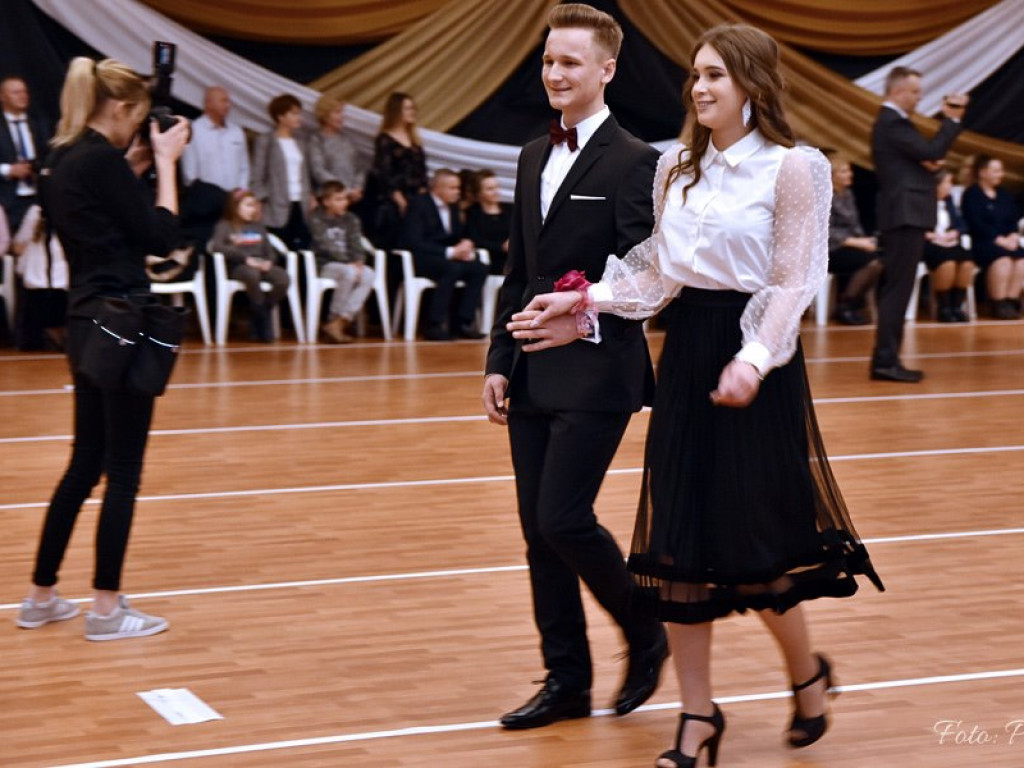 Studniówka w I LO - zdjęcia