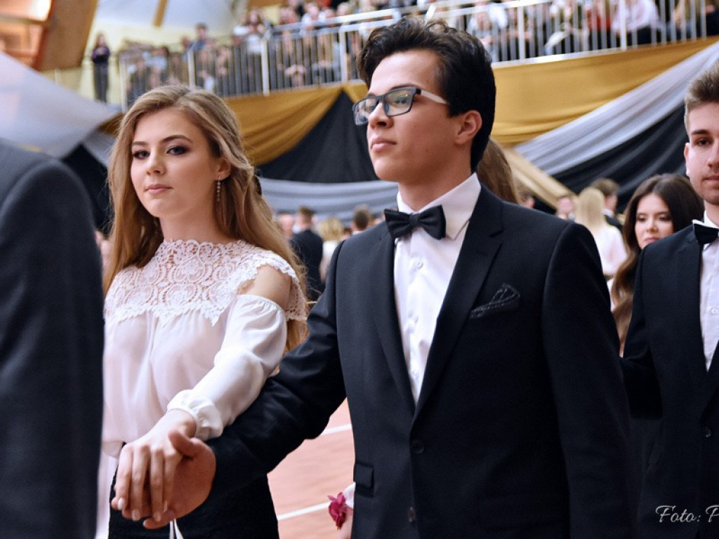 Studniówka w I LO - zdjęcia