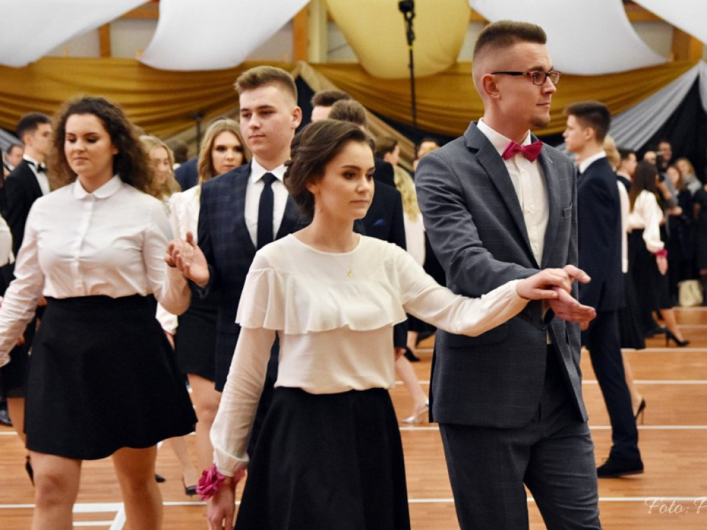 Studniówka w I LO - zdjęcia