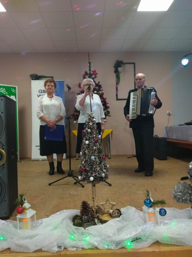 V Biesiada przy Choince w Ostrówkach