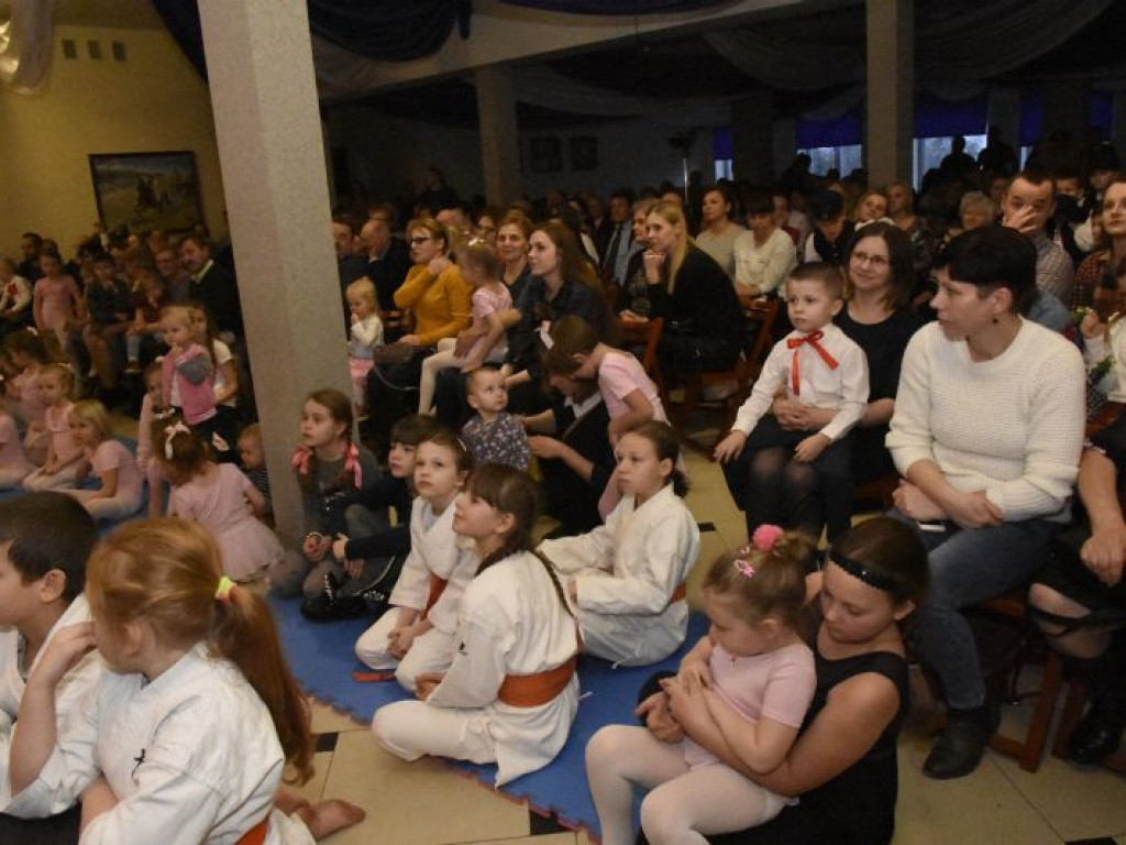 Bal Babci i Dziadka w GOK-u w Kąkolewnicy