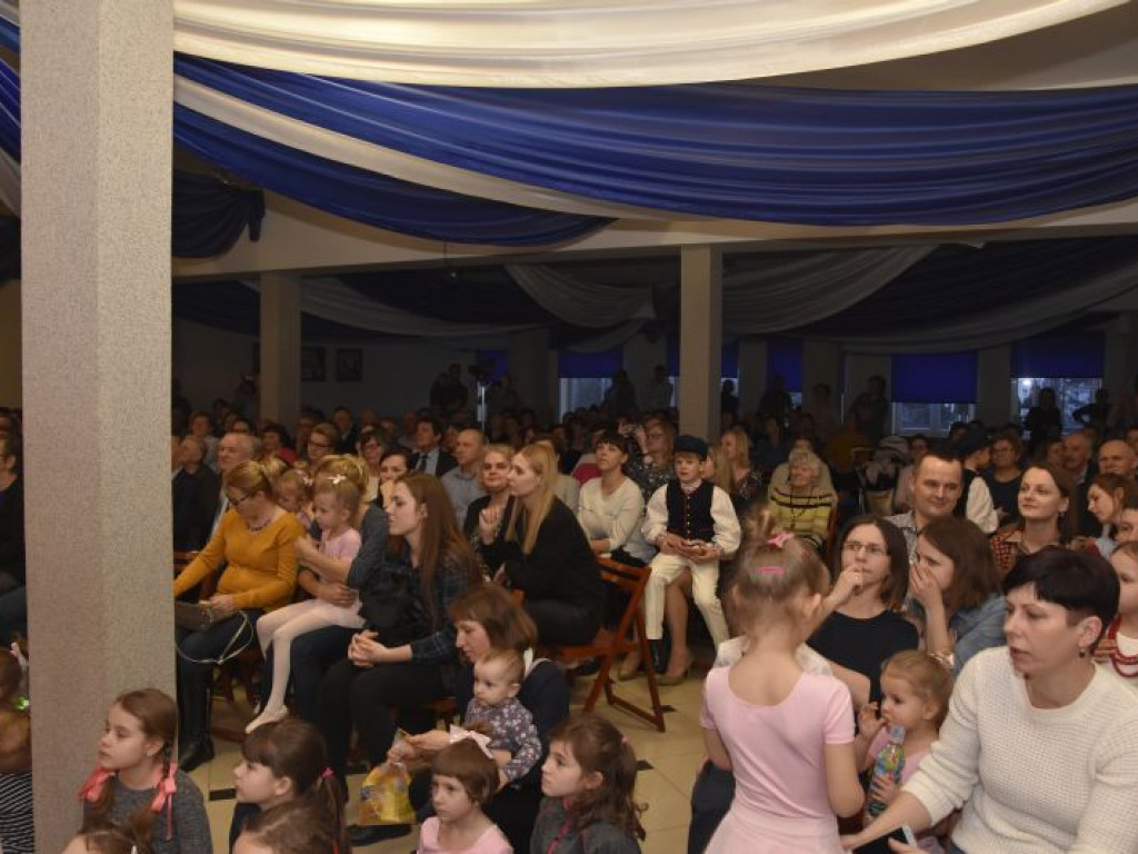 Bal Babci i Dziadka w GOK-u w Kąkolewnicy