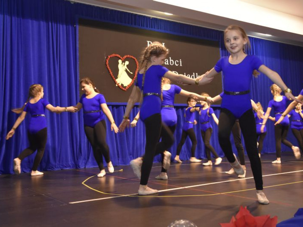 Bal Babci i Dziadka w GOK-u w Kąkolewnicy