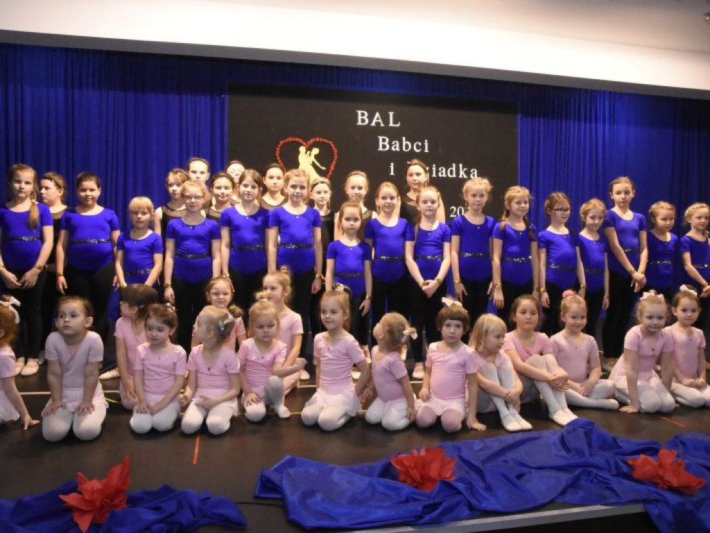 Bal Babci i Dziadka w GOK-u w Kąkolewnicy