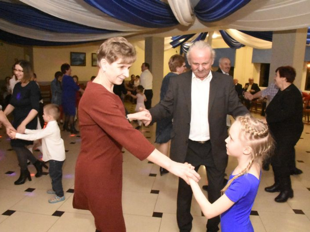 Bal Babci i Dziadka w GOK-u w Kąkolewnicy