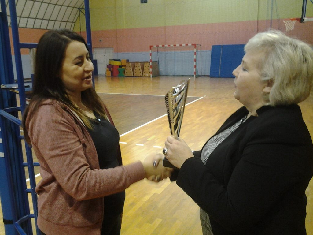 Turniej Piłki Siatkowej Kobiet o Puchar Dyrektora Szkoły Podstawowej w Komarówce P.