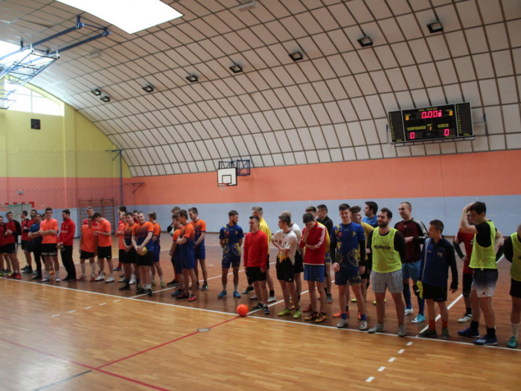 Halowy Turniej Piłki Nożnej o Puchar Wójta Gminy Komarówka Podlaska