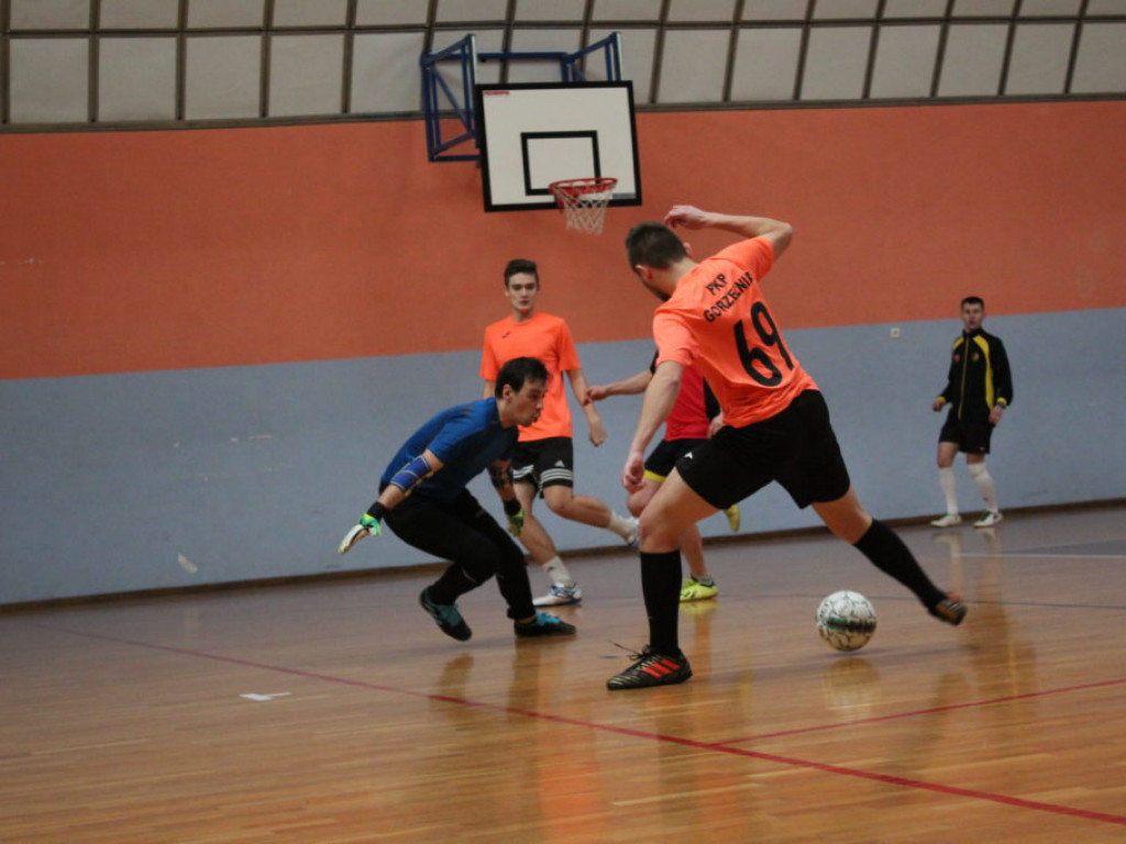 Halowy Turniej Piłki Nożnej o Puchar Wójta Gminy Komarówka Podlaska