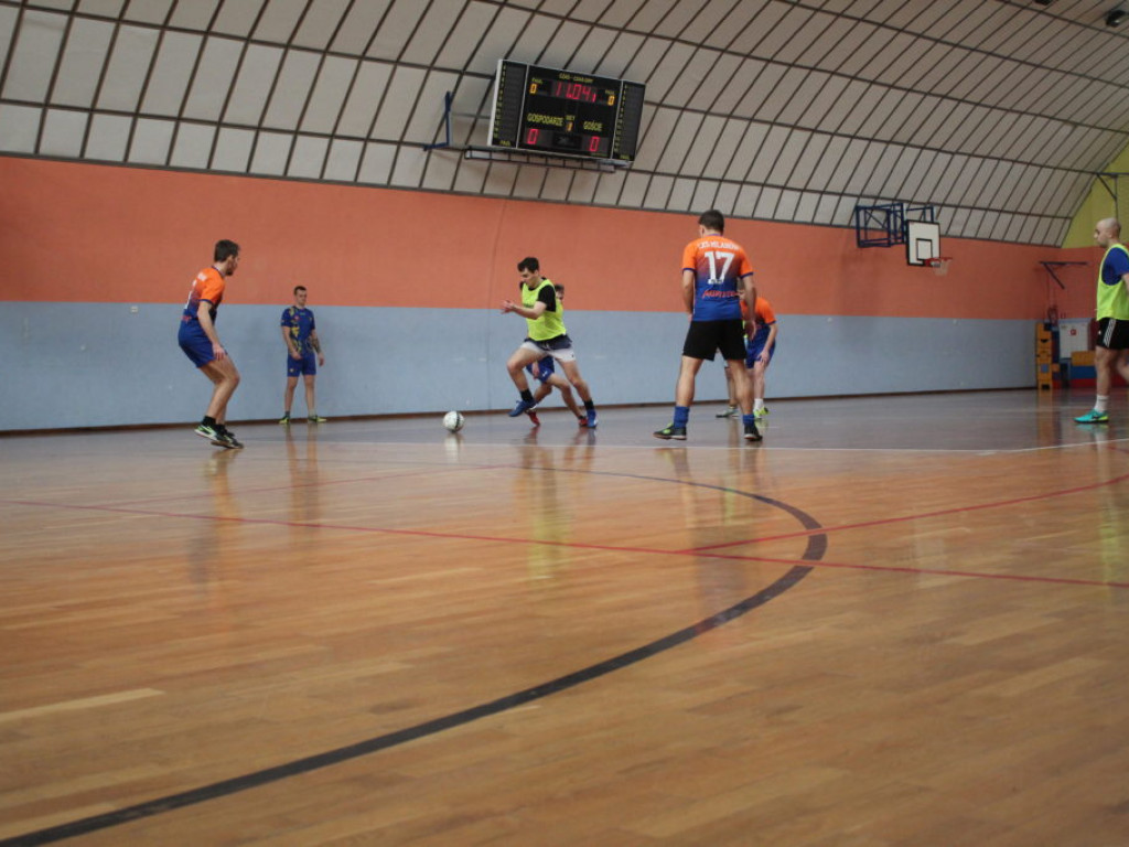 Halowy Turniej Piłki Nożnej o Puchar Wójta Gminy Komarówka Podlaska