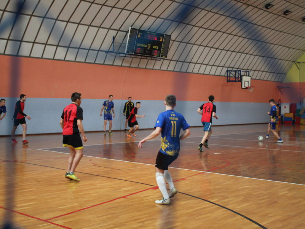 Halowy Turniej Piłki Nożnej o Puchar Wójta Gminy Komarówka Podlaska