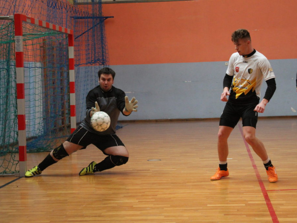 Halowy Turniej Piłki Nożnej o Puchar Wójta Gminy Komarówka Podlaska