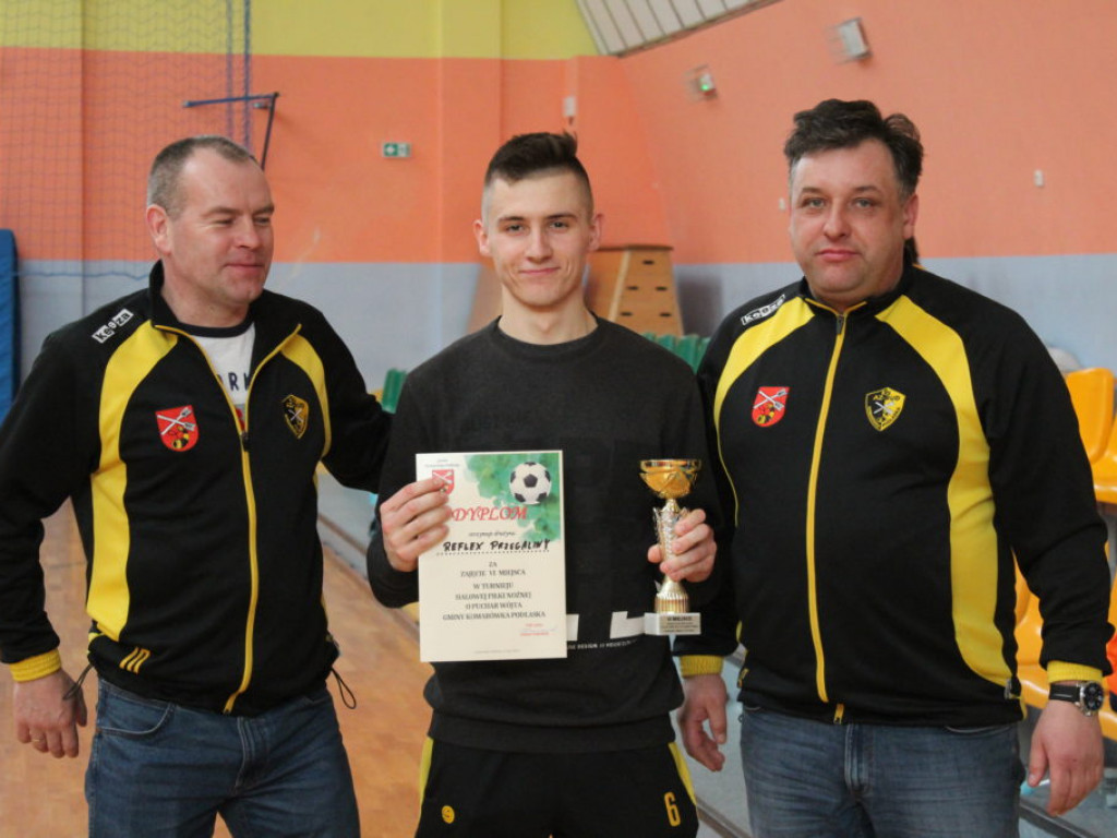 Halowy Turniej Piłki Nożnej o Puchar Wójta Gminy Komarówka Podlaska