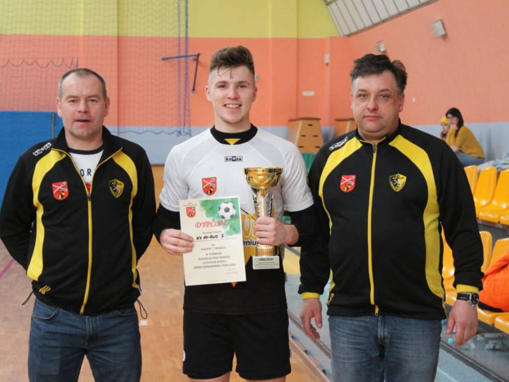 Halowy Turniej Piłki Nożnej o Puchar Wójta Gminy Komarówka Podlaska