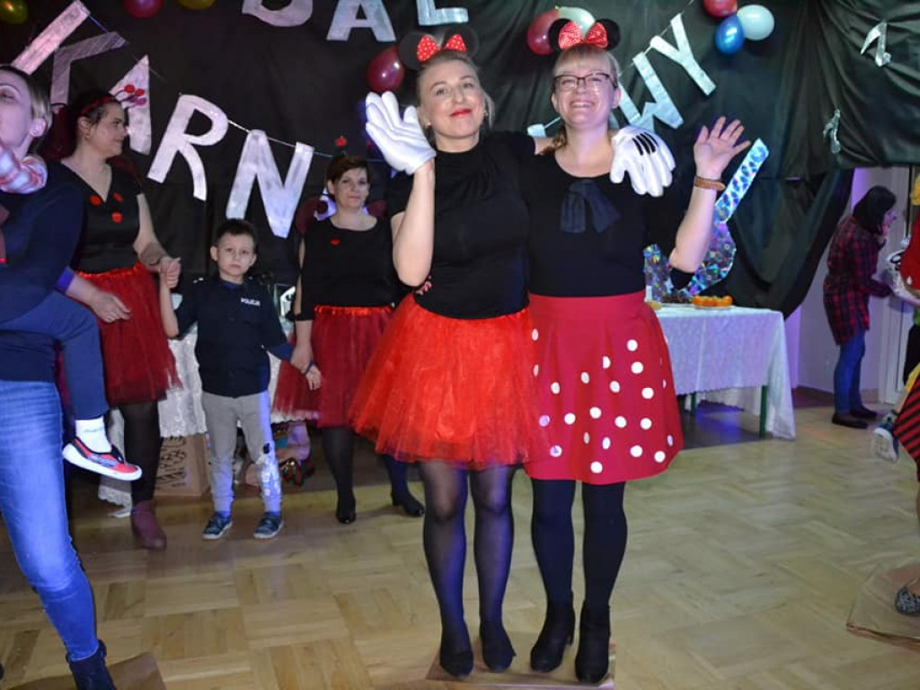 Bale karnawałowe w SOSW