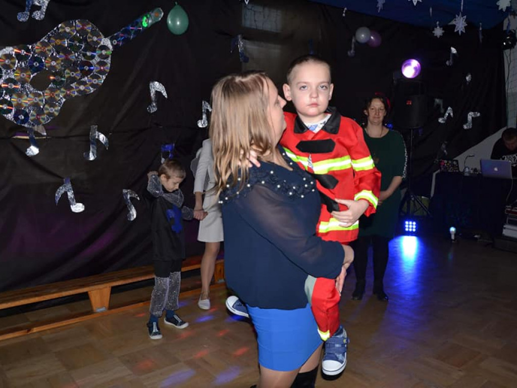 Bale karnawałowe w SOSW