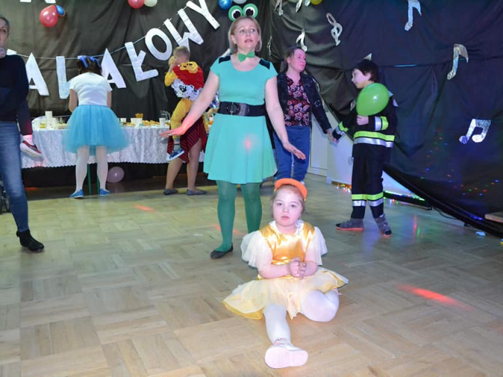 Bale karnawałowe w SOSW