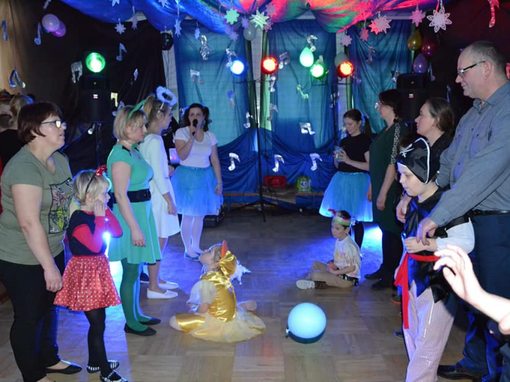 Bale karnawałowe w SOSW