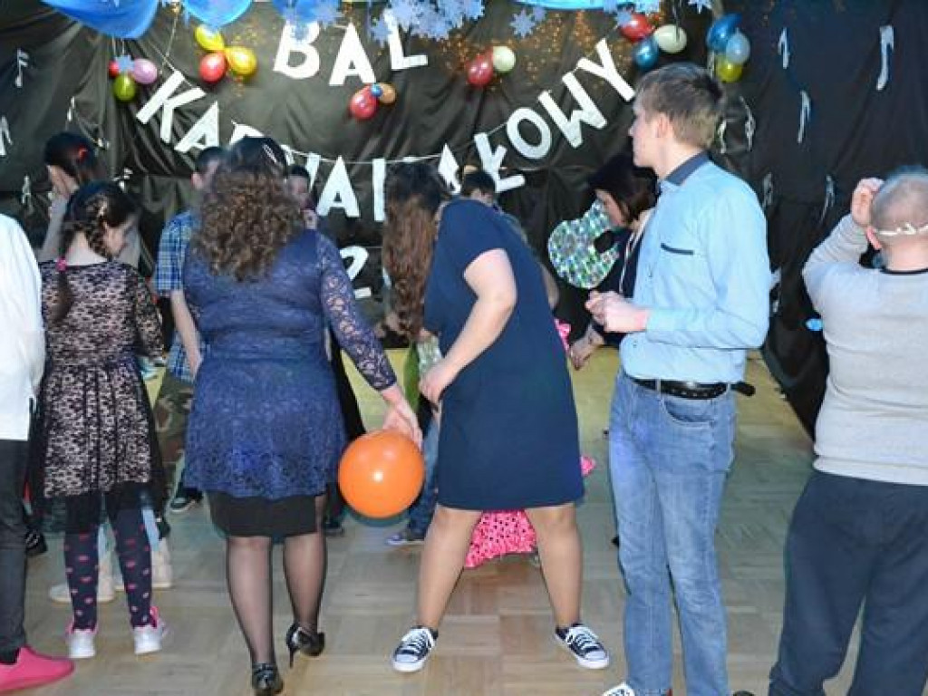 Bale karnawałowe w SOSW