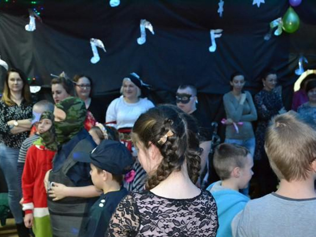 Bale karnawałowe w SOSW